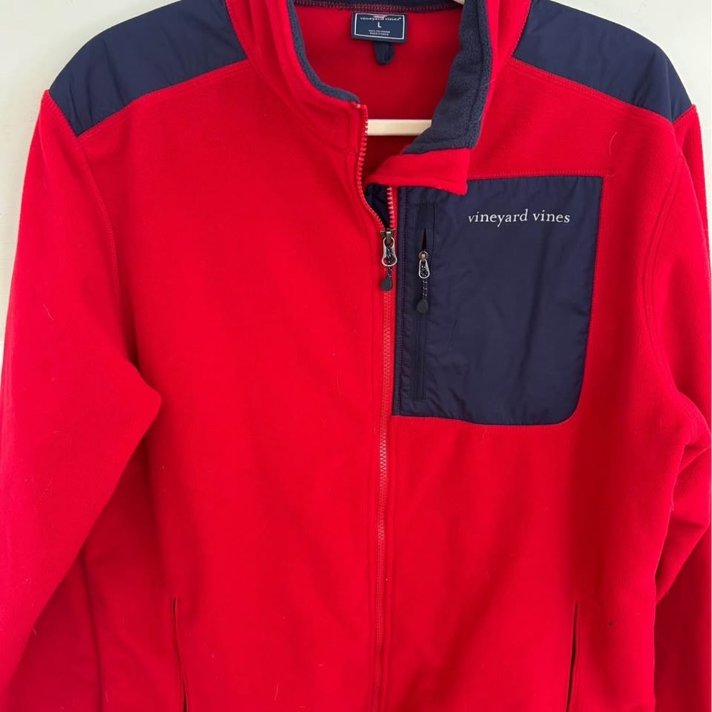 Vineyard Vines Men’s Red and Blue Fleece Jacket